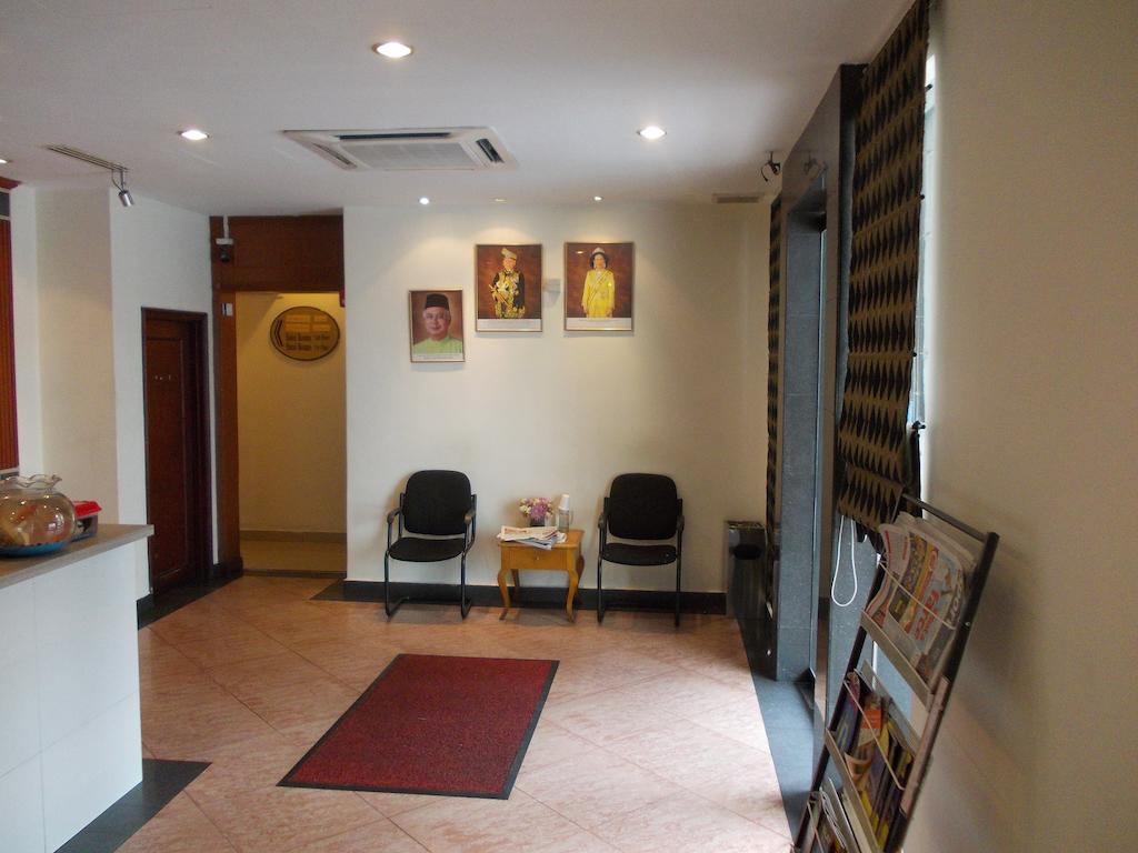 פטלין ג'איה Hotel Sri Sutra מראה חיצוני תמונה